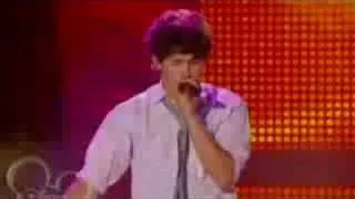 Jonas Brothers - Burning Up (Live At DC Games!!)