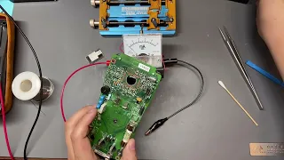 Repairing a Non-Powering Fluke 15B Multimeter