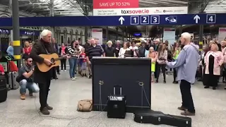 Incredible moment over 120 voices belt out Pink Floyd 'Wish You Were Here' at Dublin's Heu...