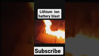 lithium ion battery 🔋 blast #viral #shorts #youtubeshorts #trending