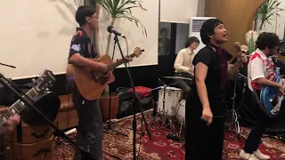 White Shoes & The Couples Company - Folklor (Live at Sedjuk, Tangerang Selatan 12/1/2022)