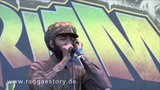 Protoje & The Indiggnation - This Is Not A Marijuana Song - Summerjam 2013 - 2/5