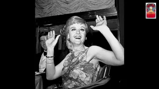 Angela Lansbury in MAME opening night (1966, Broadway)