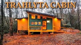 This 900sqft Cabin Has a Great Floor plan! // Full Tour
