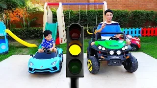 예준이의 자동차 장난감 조립놀이 전동차 트럭 개봉놀이 Power Wheels Car Toy Assembly