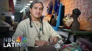 Raúl de Nieves: Mexican-American Artist Finds Beauty In Everyday Objects | NBC Latino | NBC News