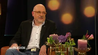 Leiter des Impfzentrums Hamburg Dr. Dirk Heinrich | NDR Talk Show | NDR