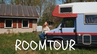 Wir haben ein Tiny House im Wald gekauft.  I ROOMTOUR