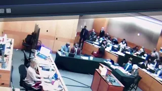 RAW: Young Thug co-defendant accused of passing him drugs in courtroom