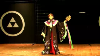 Nanami Momozono - Kagura dance