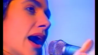 PJ Harvey - C'mon Billy Live NPA French TV