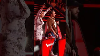 C’est du JAMAIS-VU dans l’histoire des Battles. Ni même dans l’histoire de The Voice 🤯 #TheVoice