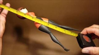 Disney Store Incredibles 2 Elastigirl Stretchy Figure Review