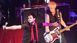 GREEN DAY - "American Idiot" [Live 4K | Top of The Pops 2004]