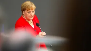 Merkel stellt sich den Fragen der Abgeordneten