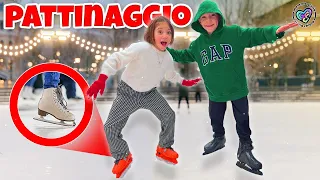 VLOG! FIGLIACHIARA E FIGLIODIEGO VANNO PER LA PRIMA VOLTA SULLA PISTA DI PATTINAGGIO SUL GHIACCIO!