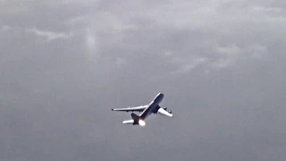 Awesome air traffic cockpit video ✈ A380, B747, B777