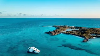 Aqua Cat Bahamas // Best Dive Liveaboards for Underwater Photography