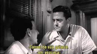 exemplo de inferência: 12 angry men-eyeglasses-legendas.mov