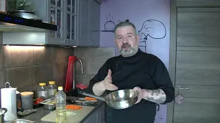 Когда лить масло на сковородку