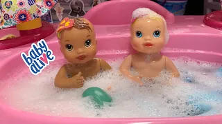 BABY ALIVE Newborn Twins Night Routine and Bath 🛁