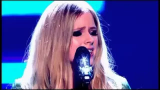 Avril Lavigne - Here's To Never Growing Up (Live The Voice UK)