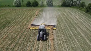 Ranghinatura fieno con Valtra e Roc rt 950