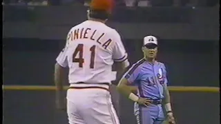 Montreal Expos vs Cincinnati Reds (7-18-1990) "Lou Piniella & Jerry Crawford  Discuss A Few Things"