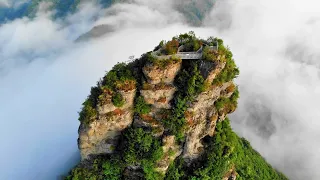 Chongqing Fanjing Mountain---Nanchuan Pinky Thumb Mountain