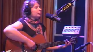 Agnes Obel performing "Brother Sparrow" on KCRW