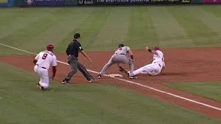 MIN@LAA: Safe call overturned at third to end the 2nd