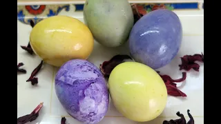 Velykinių kiaušinių dažymas gamtos dažais /kiaušinių marginimas