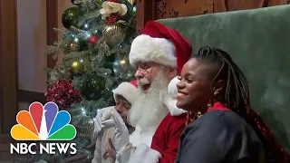 Sign Language Santa Helps Give Deaf Children A Memorable Holiday