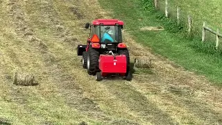 IBEX TX31 Mini round baler for making horse hay ran on RK55