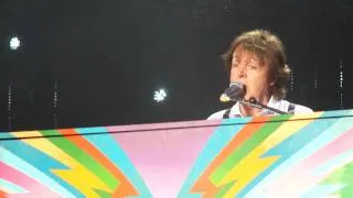 Paul McCartney Rio 23/5 'Rio, Rio, Rio' + Lady Madonna + fãs no palco