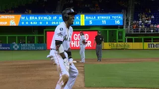 Dee Gordon speeds into third on bunt, two errors