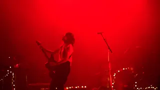 COURTNEY BARNETT - "I'm not your mother, I'm not your bitch" (Live @ Casino de Paris, Nov 4, 2018)