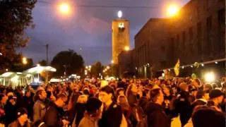 Demo vor besetztem Südflügel des Stuttgarter Bahnhofes