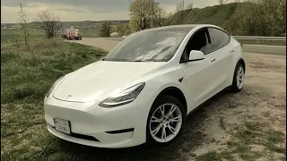 Таксуєм на Tesla Model  Y