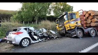 TRUCK CRASH COMPILATION | SEMI TRUCKS DRIVING FAILS PART 2