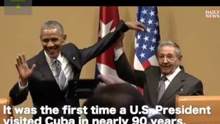 Рауль Кастро не дал Бараку Обаме обнять себя
