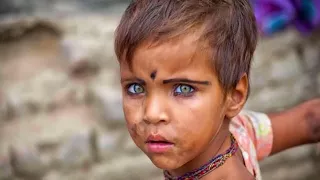 The top 20  Most Beautiful Eyes EVER  Children