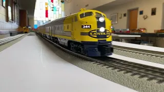 Lionel Santa Fe F7 Yellow Bonnets pulling K Line Santa Fe aluminum passenger consist