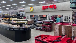 I Went to Bucee’s The World’s Largest Gas Station!!