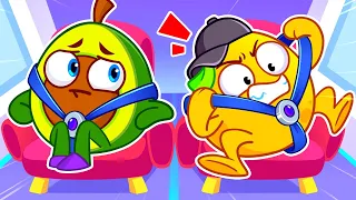 Let’s Buckle Up 💺😉 Seat Belt Song || Learn Safety Tips For Kids by Pit & Penny Stories 🥑💖