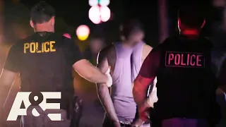 K9 Catches Suspect With 6 Warrants on the Run | Nightwatch | A&E
