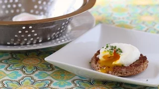 Poached Eggs for a Crowd (strainer method)