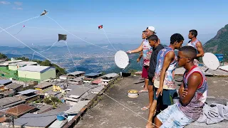 Soltar Pipa Dessa Laje com Visual do Rio de Janeiro de Fundo não tem Preço