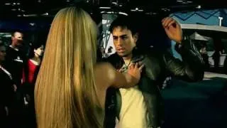 Enrique Iglesias With Anna Kournikova - Escape!