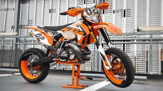 KTM 500cc 2 STROKE SUPERMOTO BUILD !